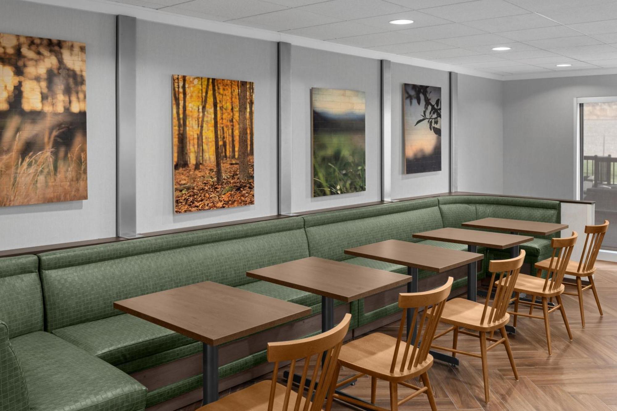 Fairfield Inn & Suites ריצ'פילד מראה חיצוני תמונה